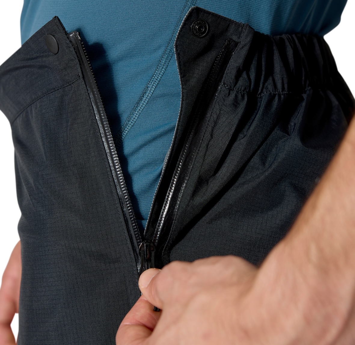 Downpour_Mountain_Pants_Black_QWI_13_BLK_Model_22323