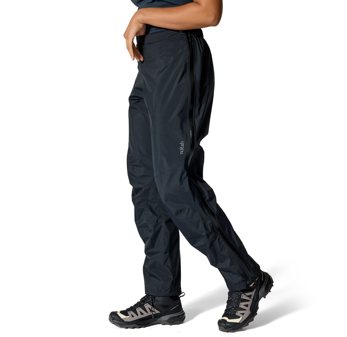 Womens_Downpour_Mountain_Pants_Black_QWI_14_BLK_Model_5489
