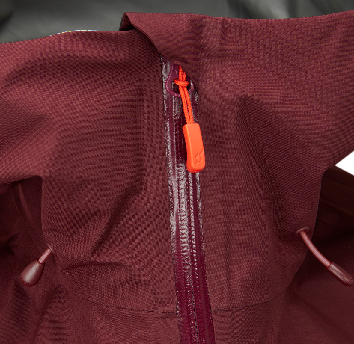 Womens_Namche_Paclite_Jacket_DeepHeather_QWH_60_DEH_Detail02