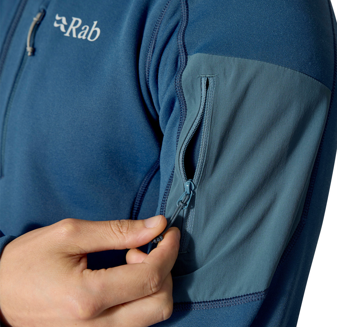 Modulus_Hoody_TempestBlue_QFG_15_TMB_Model_26381