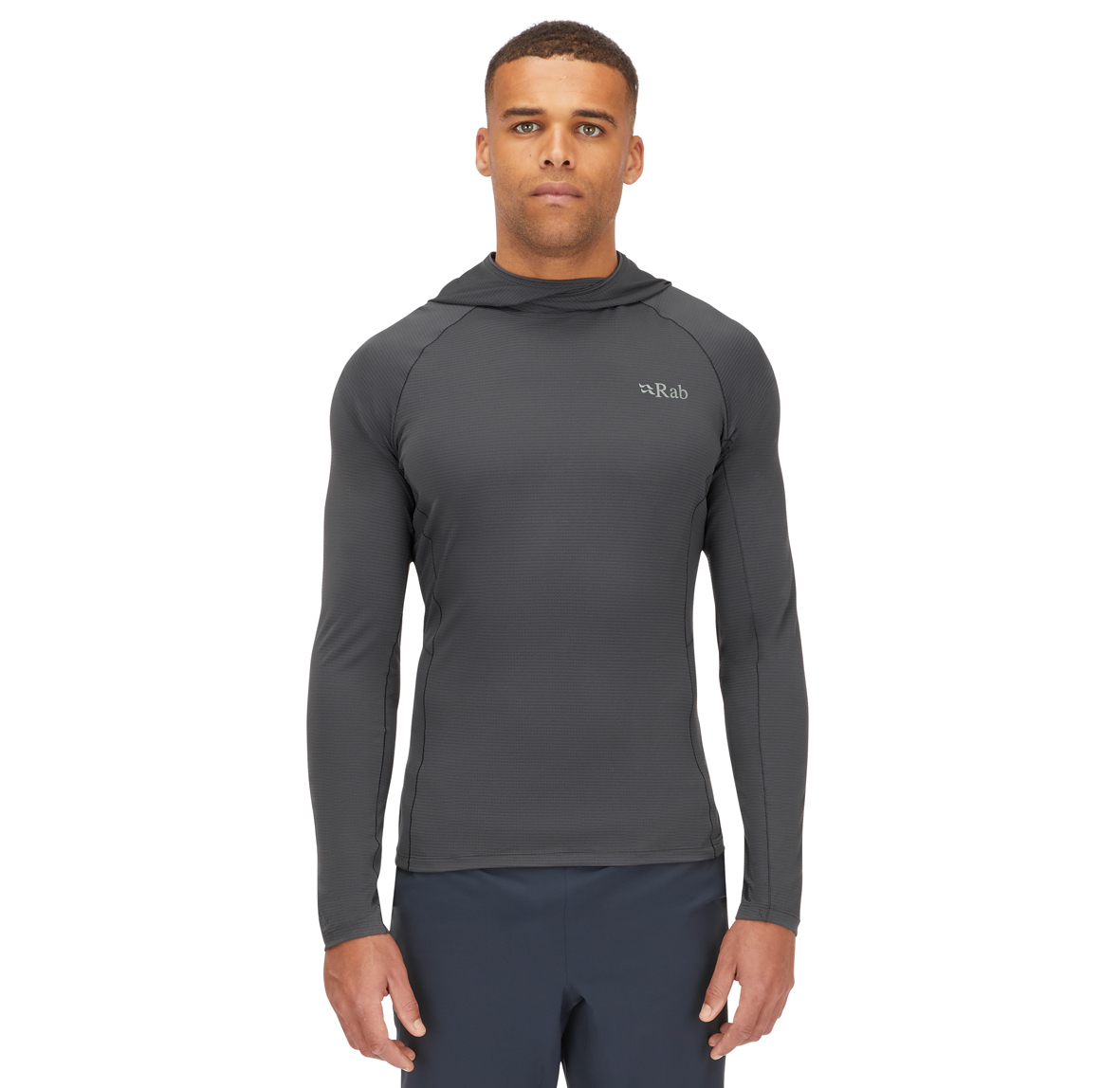 Sonic_Hoody_Graphene_QBL_70_GRH_Model_Front_Crop