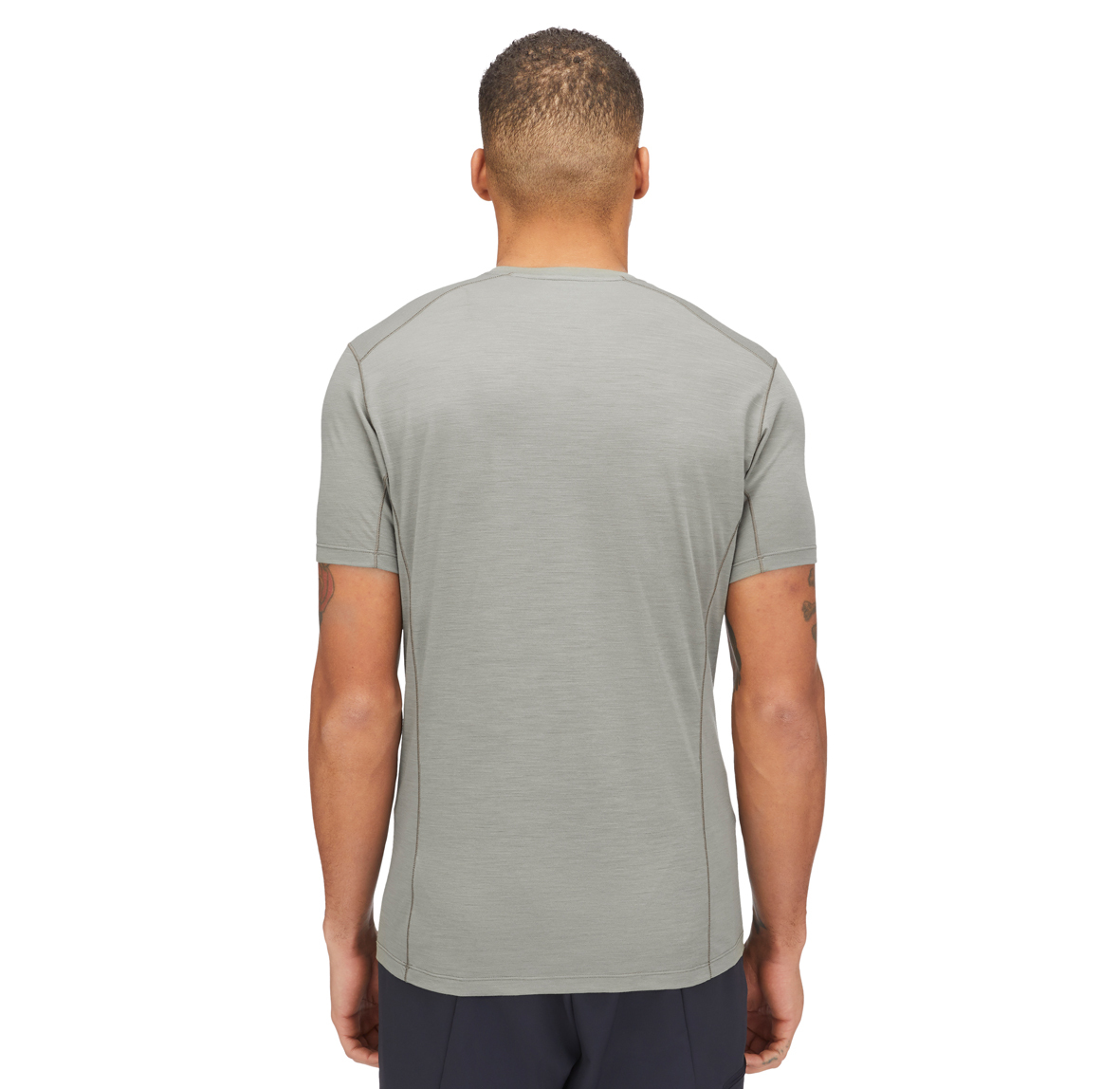 Syncrino_Base_Tee_Stone_QBL_30_STN_Model_Back