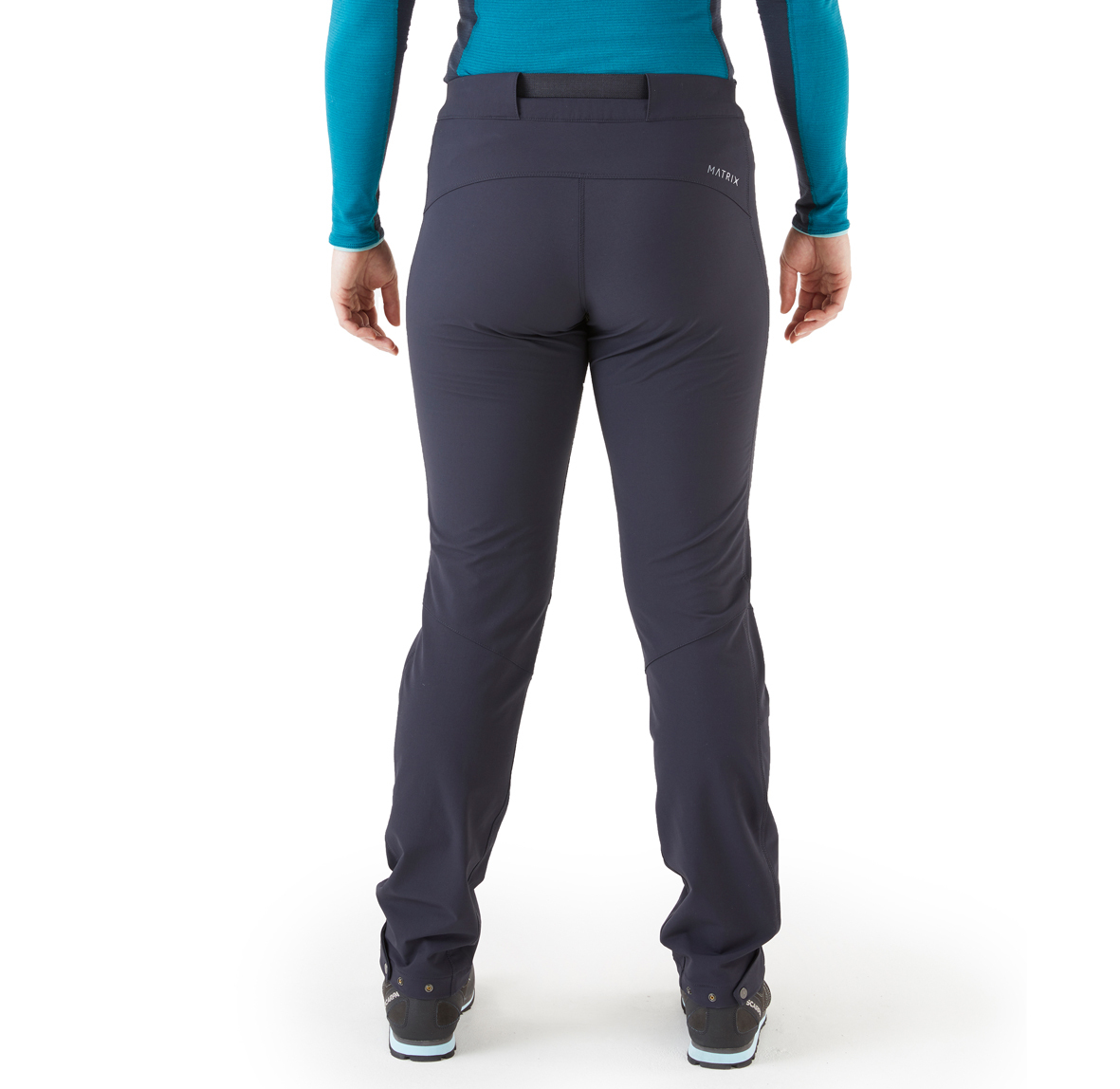 Womens_Incline_As_Pants_Ebony_QFU_85_Ebn_back_on_model