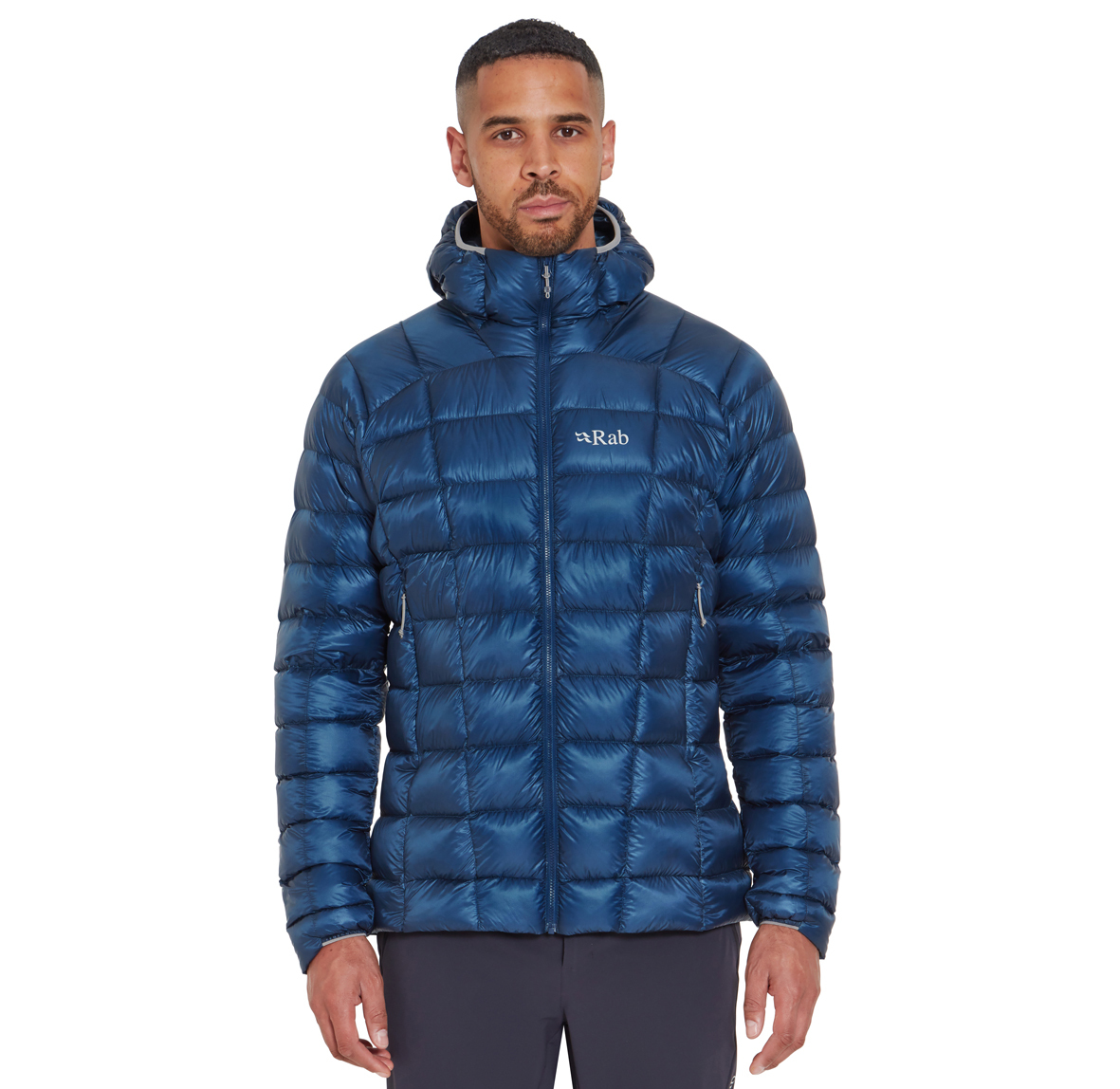 Mythic_Alpine_Jacket_TempestBlue_QDB_45_TMB_Model_Crop_Front