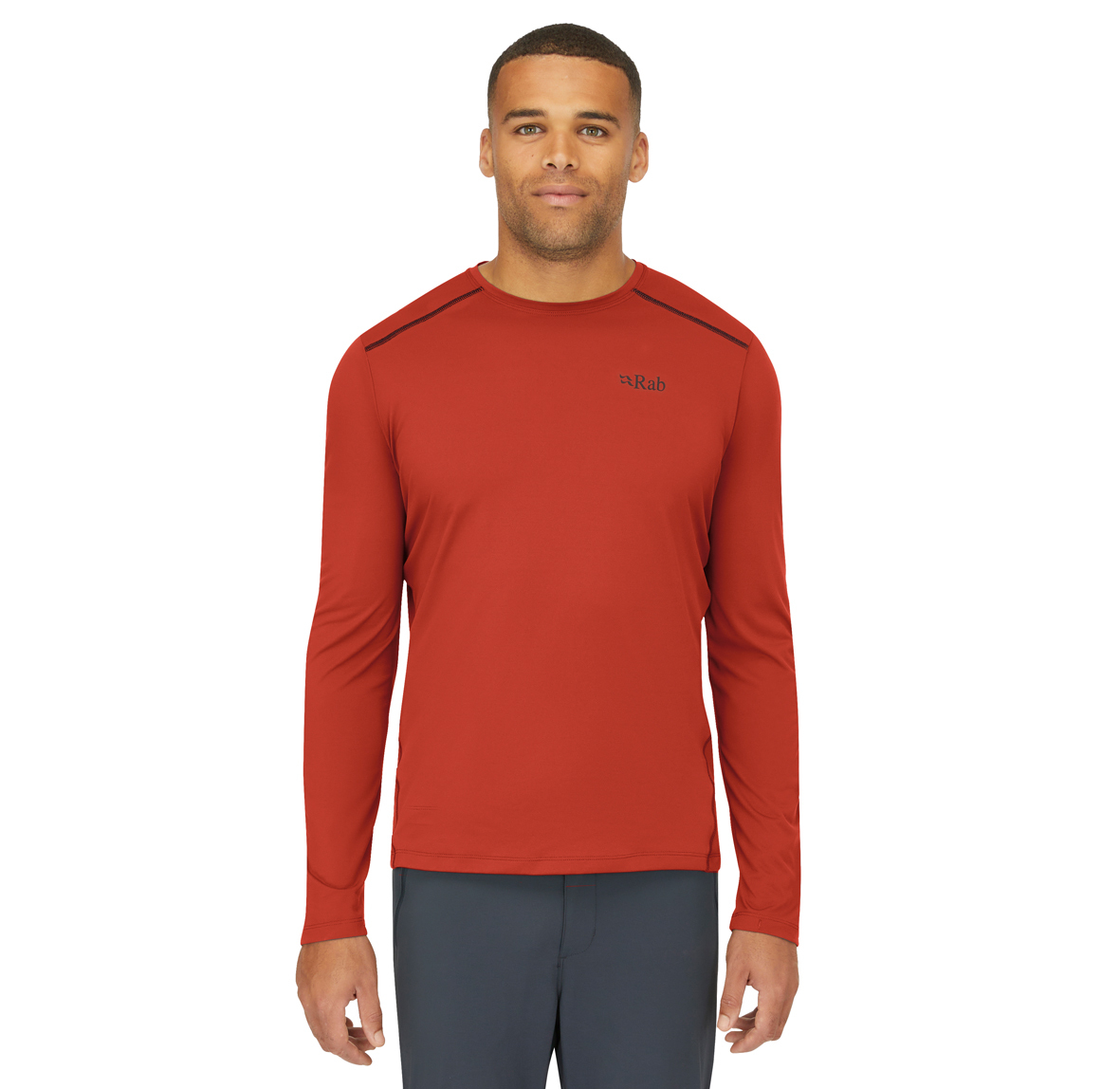 Force_LS_Tee_TuscanRed_QBL_07_TRD_Model_Front_Crop
