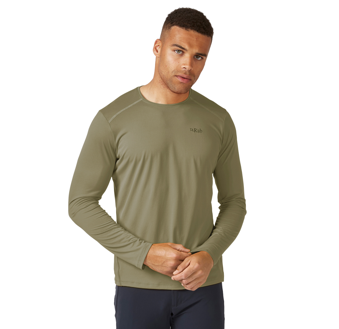 Force_LS_Tee_LightKhaki_QBL_07_LKH_Model_Front_04