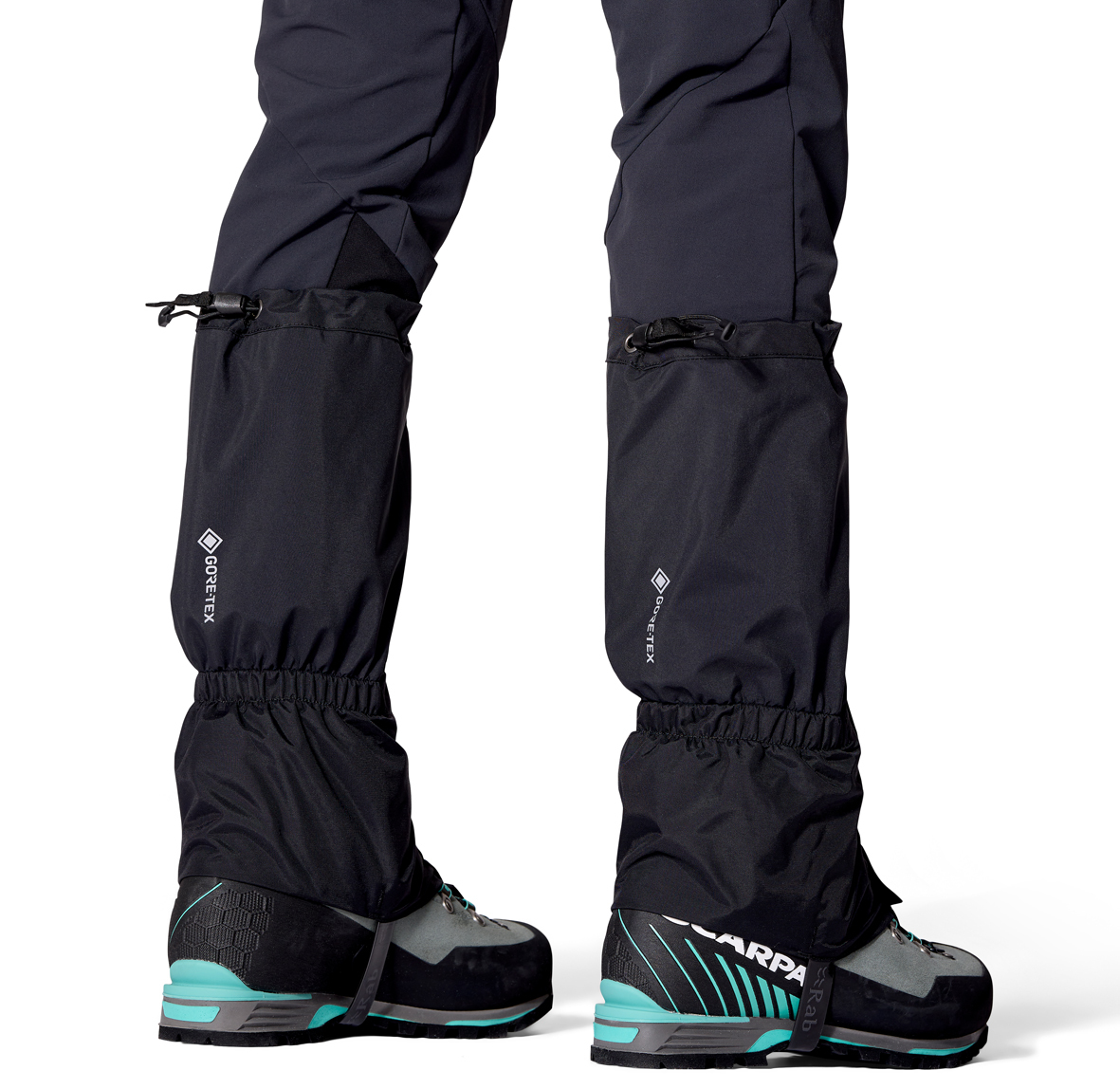 Kangri_GTX_Gaiter_Black_QAJ_42_BLK_model_back3