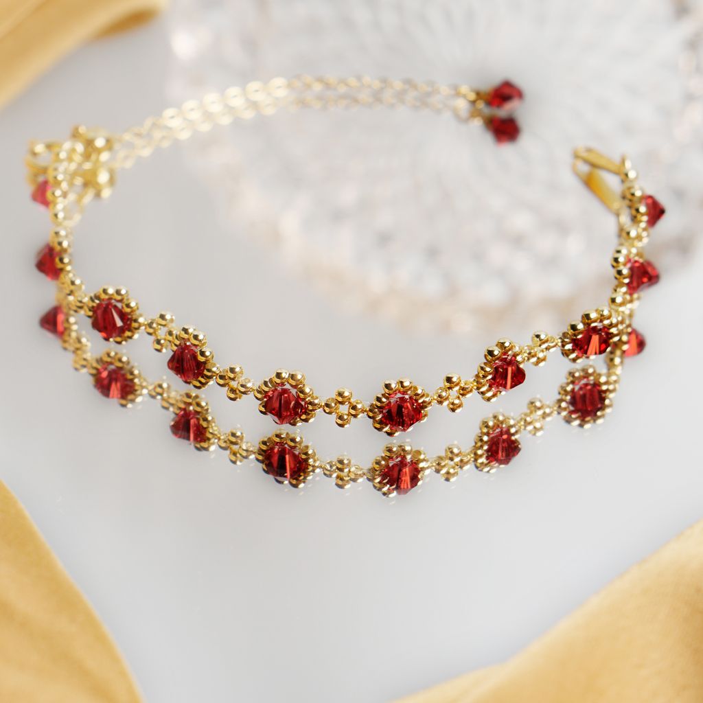 Regalia Bloom Bracelet in Scarlett