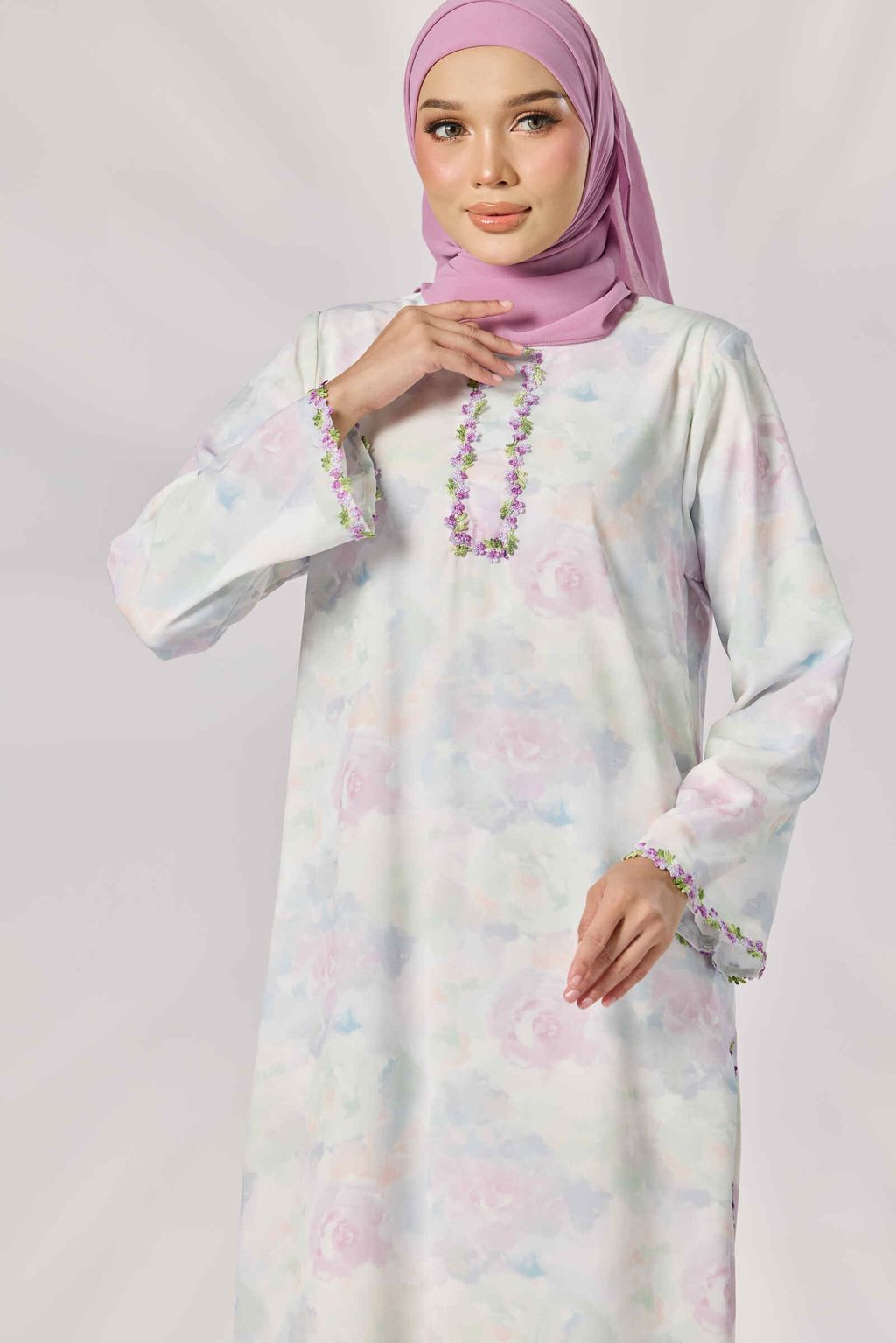 QAAMNIE32879