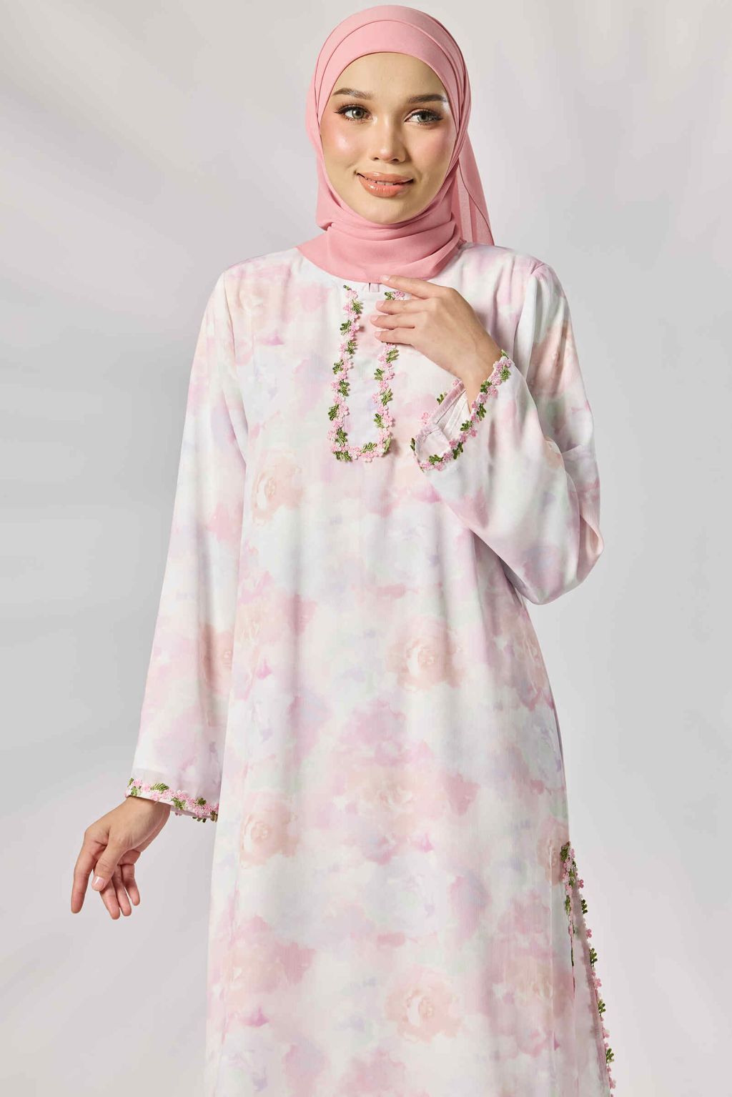 QAAMNIE32845