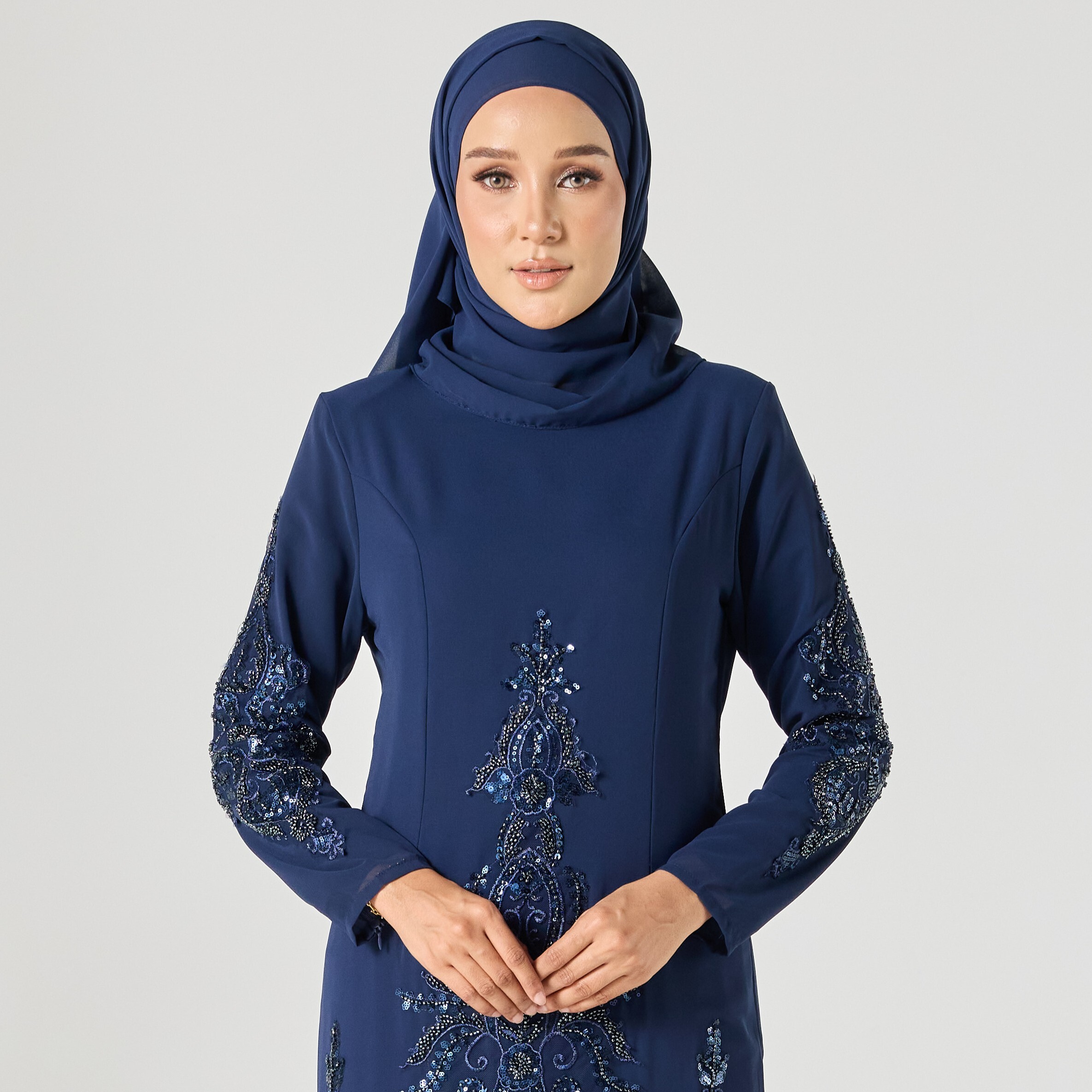 NAVY BLUE
