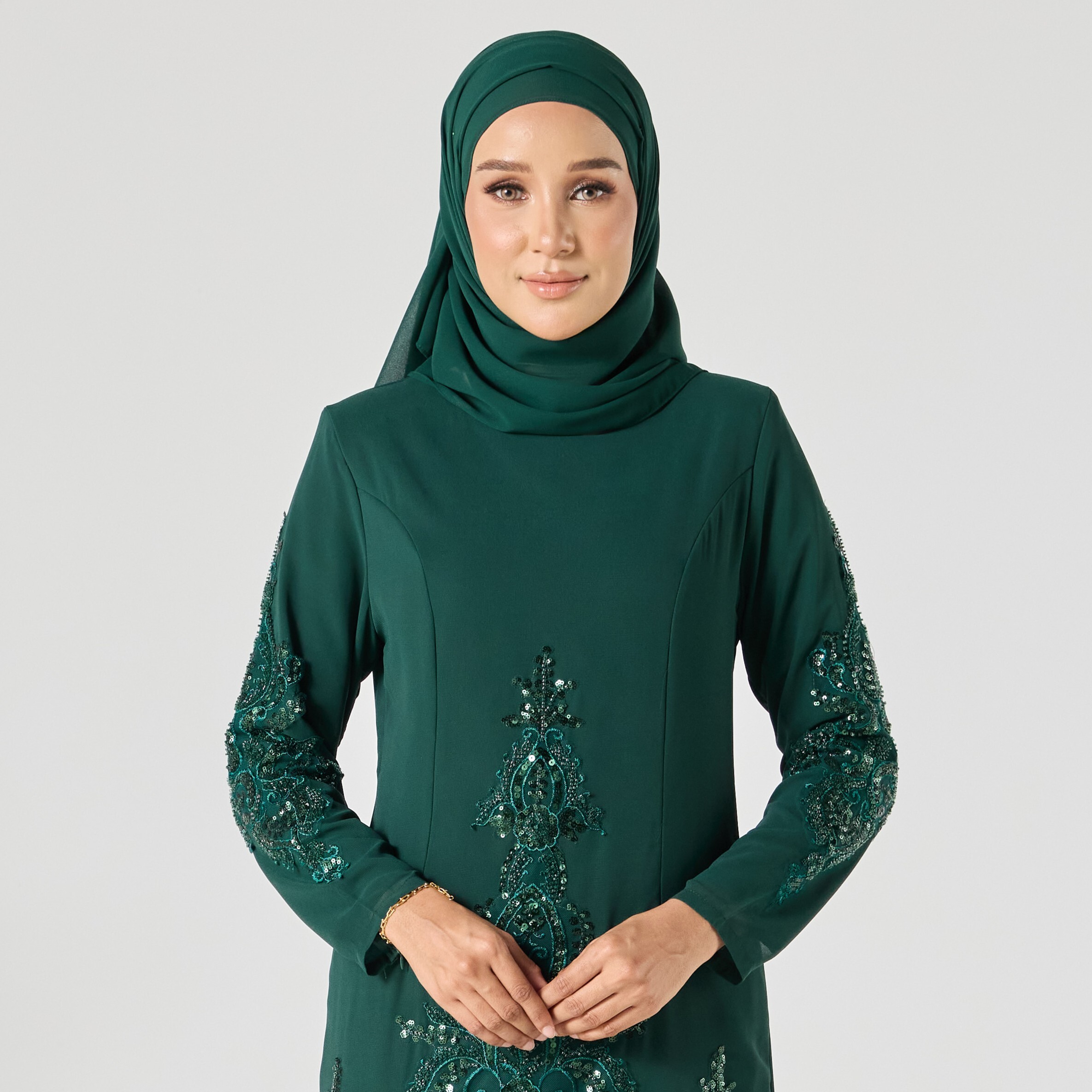 EMERALD GREEN