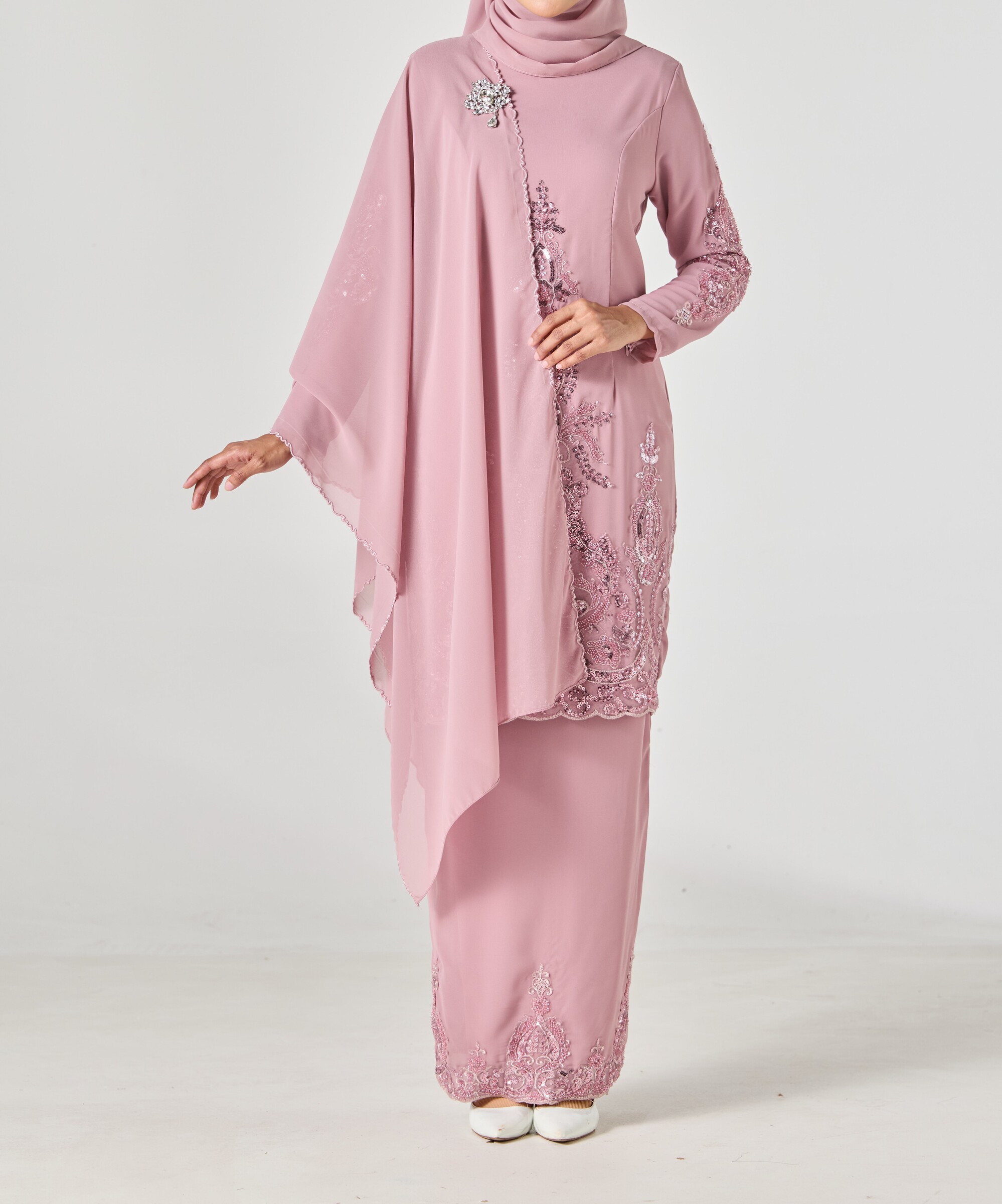 BLUSH PINK