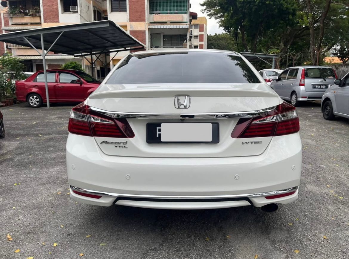 2013 Honda Accord 2.0 (A) VTI-L Full Spec Back