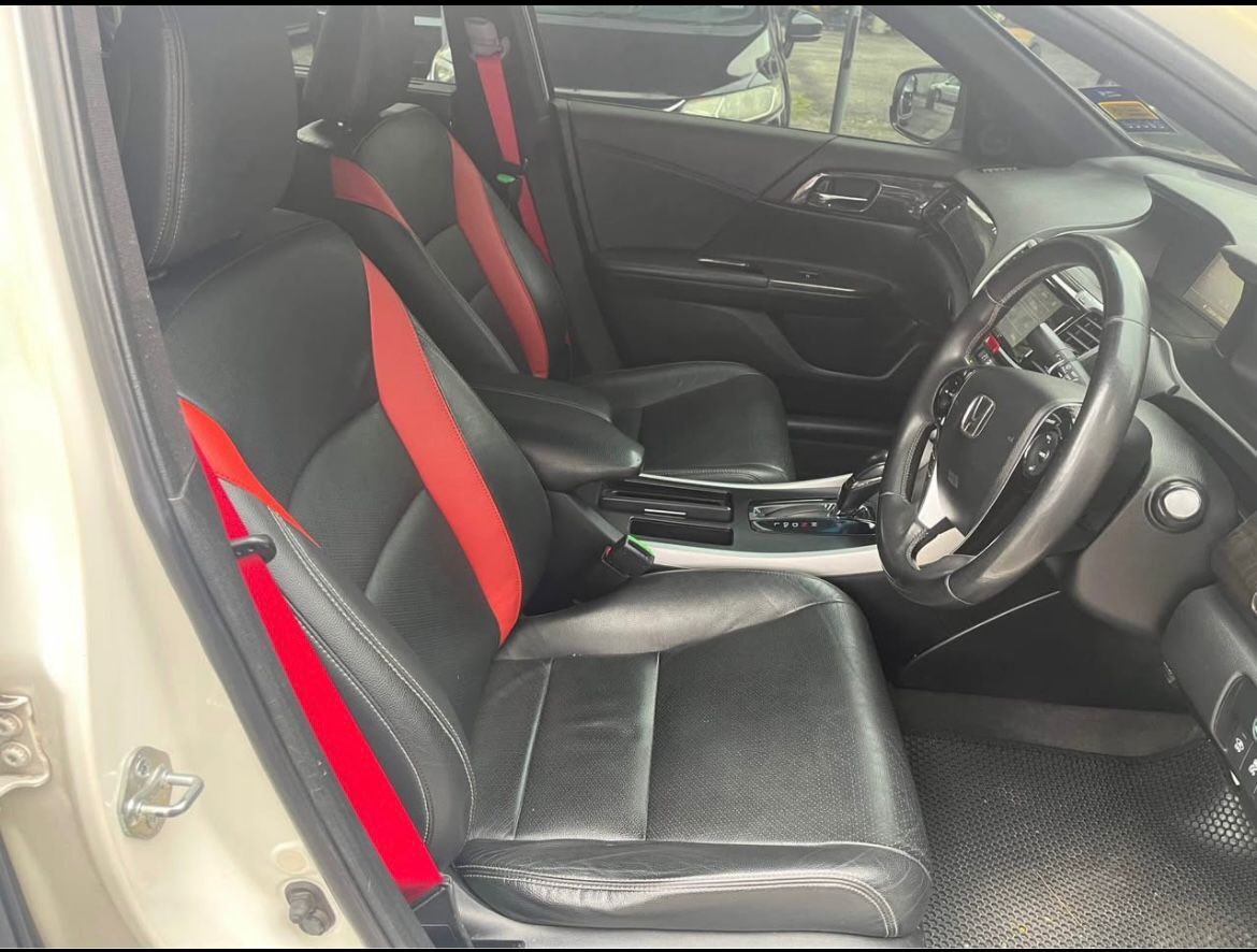 2013 Honda Accord 2.0 (A) VTI-L Full Spec Front Seat