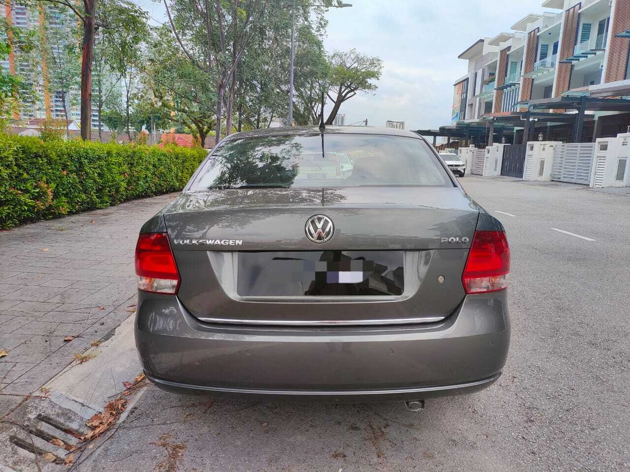 Volkswagen Polo 1.6 (A) 2014 Back