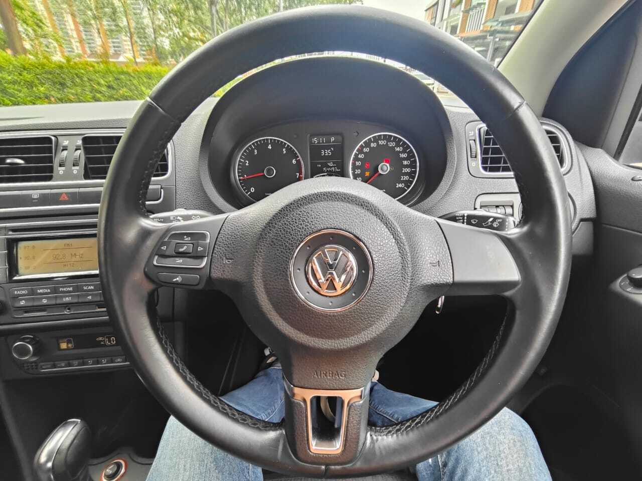 Volkswagen Polo 1.6 (A) 2014 Stearing