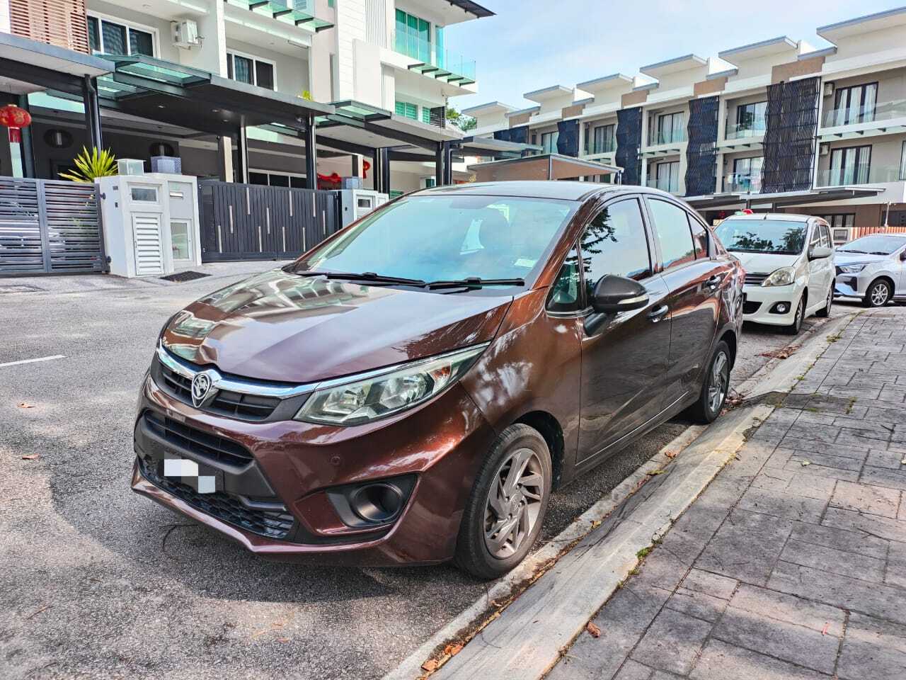 Proton Persona 1.6 (A) 2016 Left Front