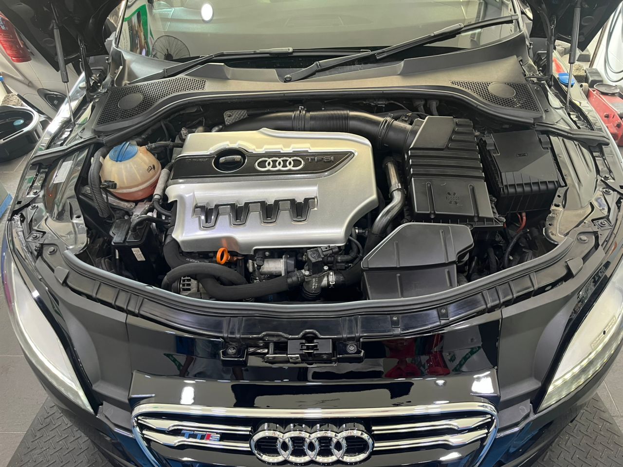 Audi TTS Mk2 20082012 Audi TTS 2.0 (A) Engine