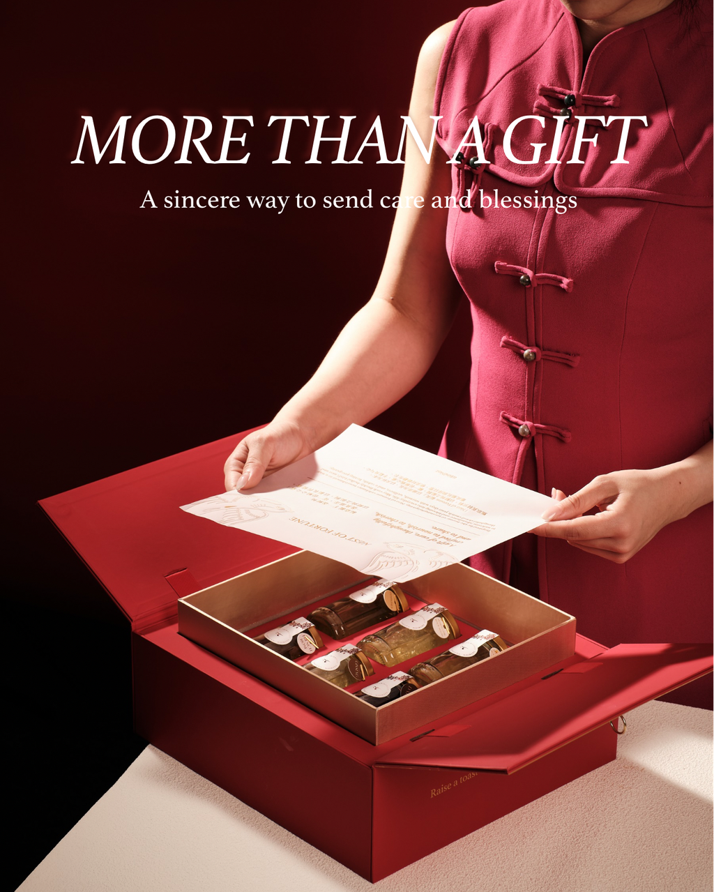 Gift Box and Product • Freshly boiled bird’s nest gift set Malaysia • Premium bird’s nest gift box ready for gifting • Nest of Fortune bird’s nest gift set