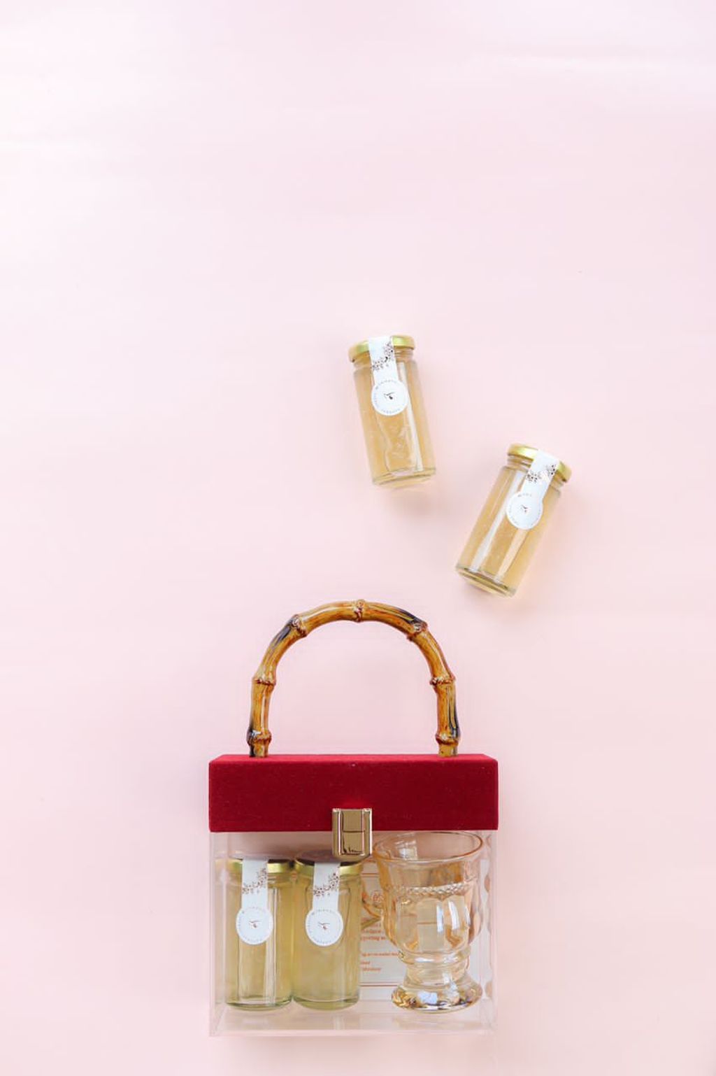 905d3a8b-6d6f-4412-945f-aeb8eb90156f