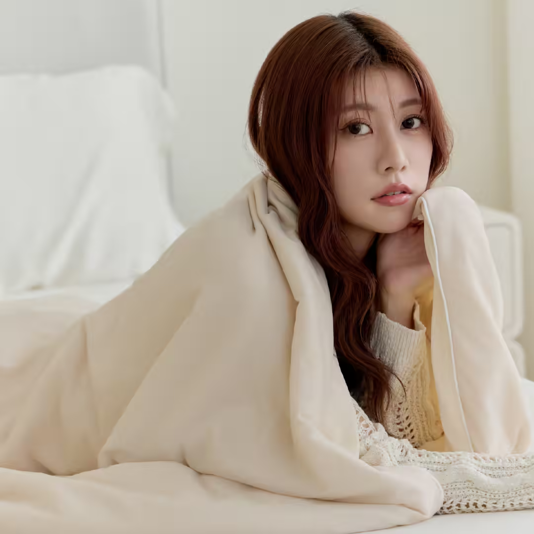 -奶茶色