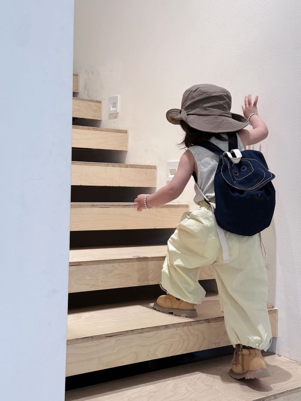 image_C832FB9C-78BD-4CDE-9A5F-CBAF7A2FE3E4_1742297362