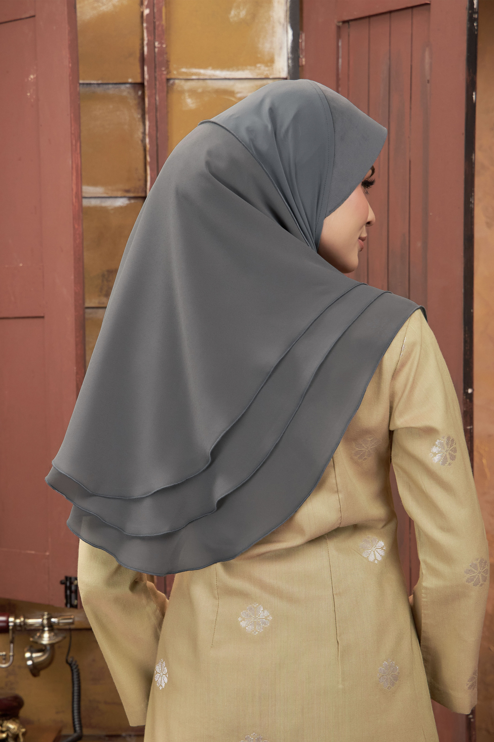 TRI_RAYA_0001_SR0517_1_0020_TRI_RAYA_0016_SR0420_1