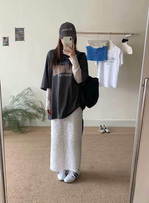 japanese-feather-skirt-fashion.jpg