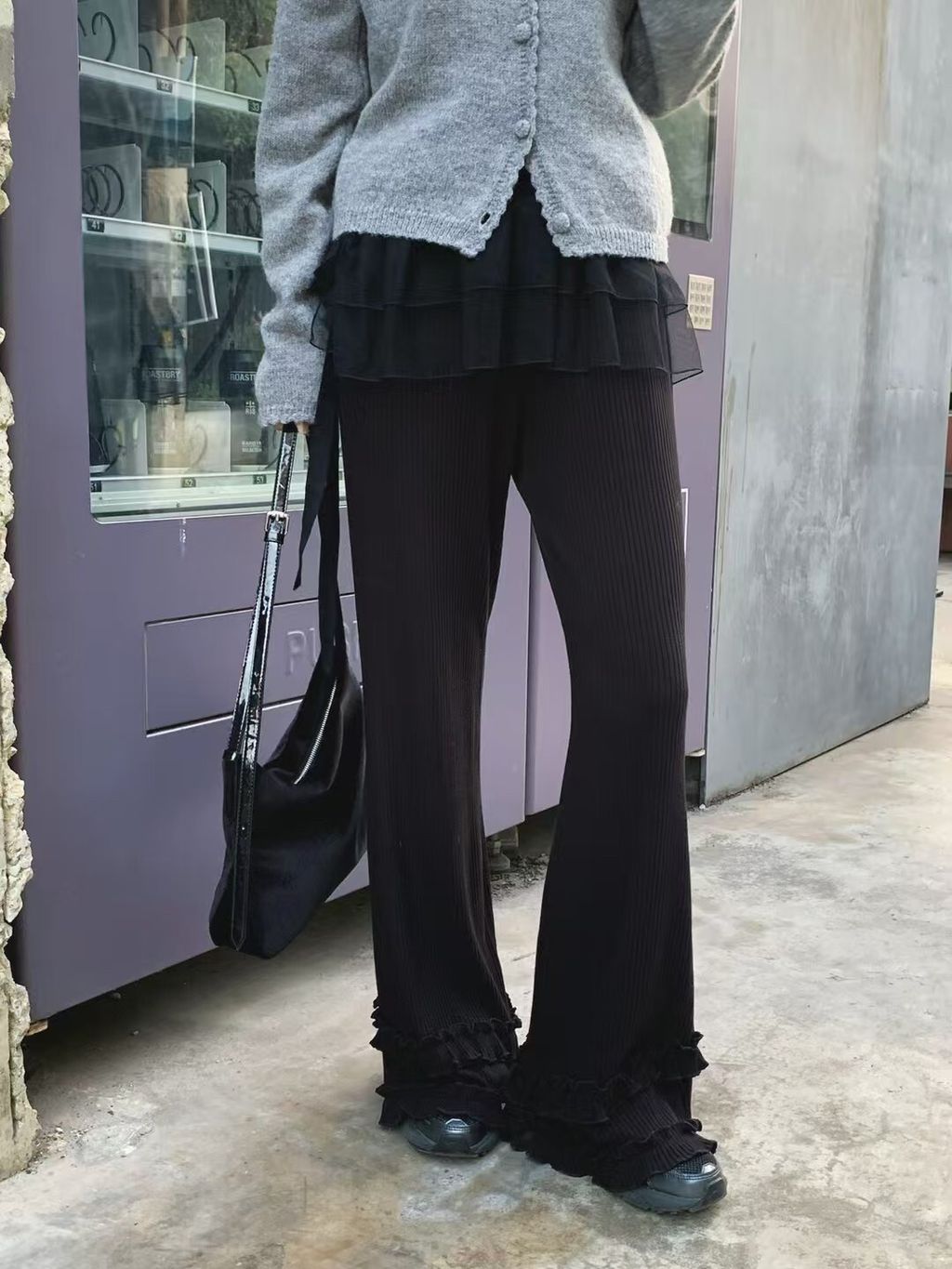 comfy-paperbag-waist-trousers.jpg