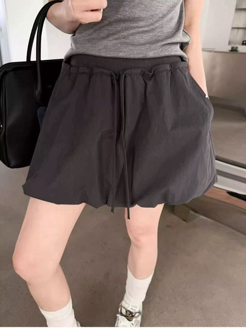 puffy-balloon-shorts-skirt.jpg
