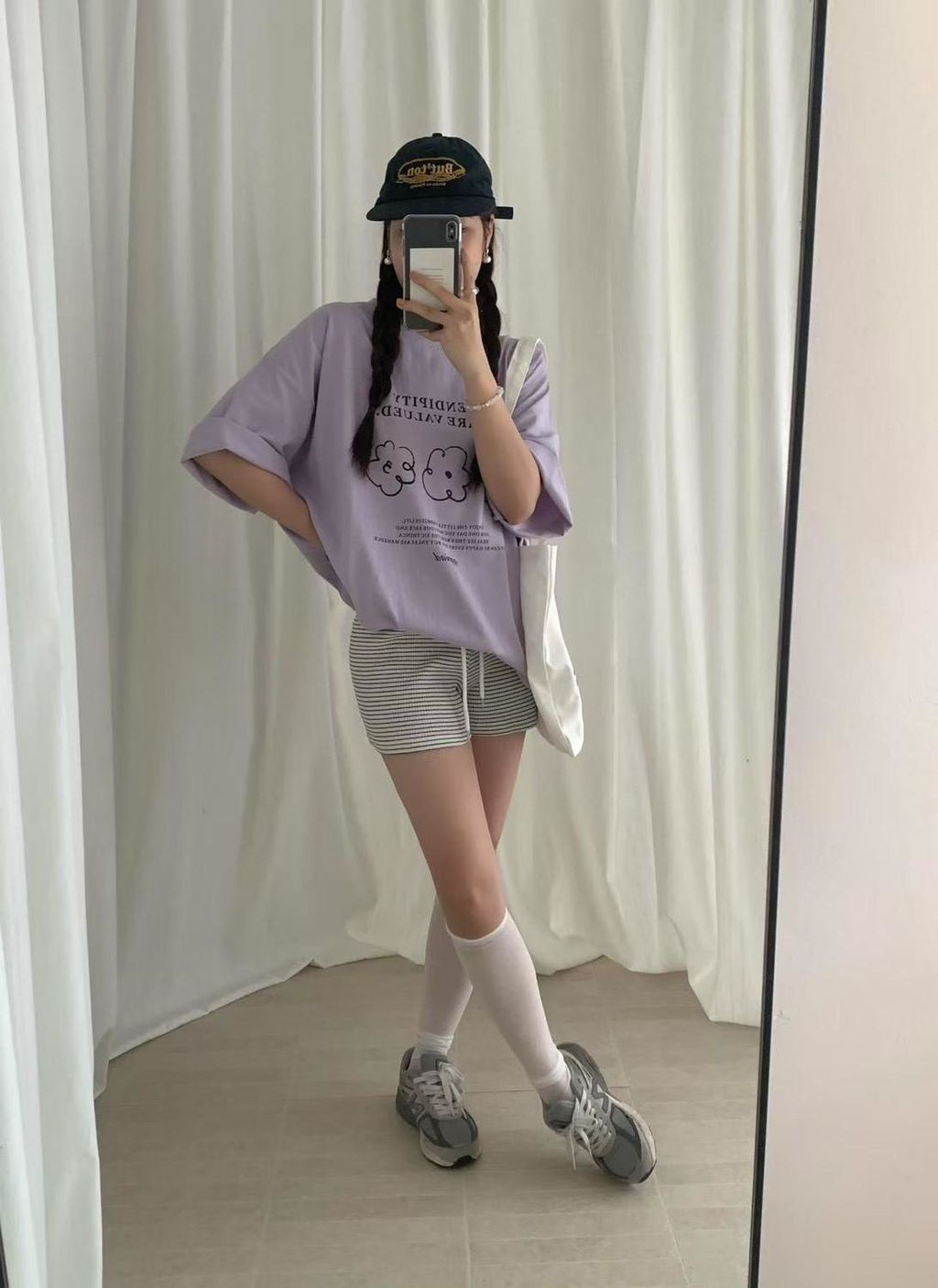 japanese-girly-flower-tee-outfit.jpg