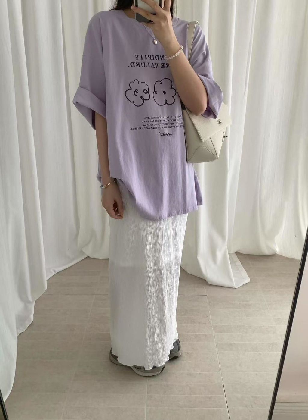 cute-flower-print-tshirt-front.jpg