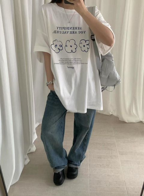 cute-flower-print-tshirt-front.jpg