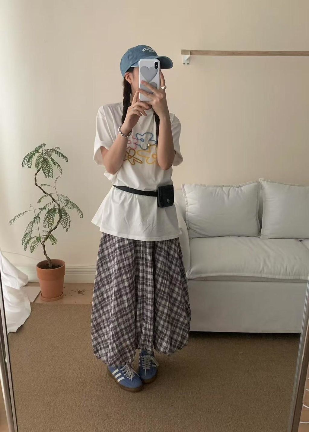 edgy-checkered-mini-skirt.jpg