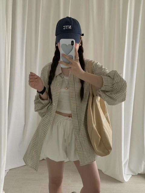 bossgirl-fav-plaid-shirt.jpg