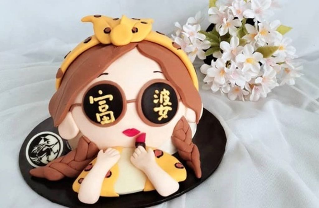 Exquisite_Girl_1334x872