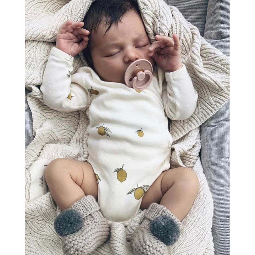 tw-11134207-23010-zsgjo7dm5omv74