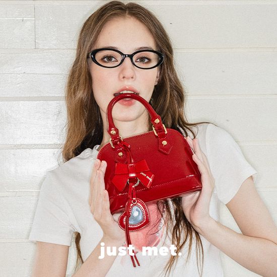 Festive Red Edition | JUSTMET