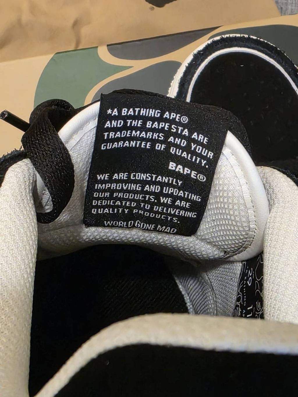 843732