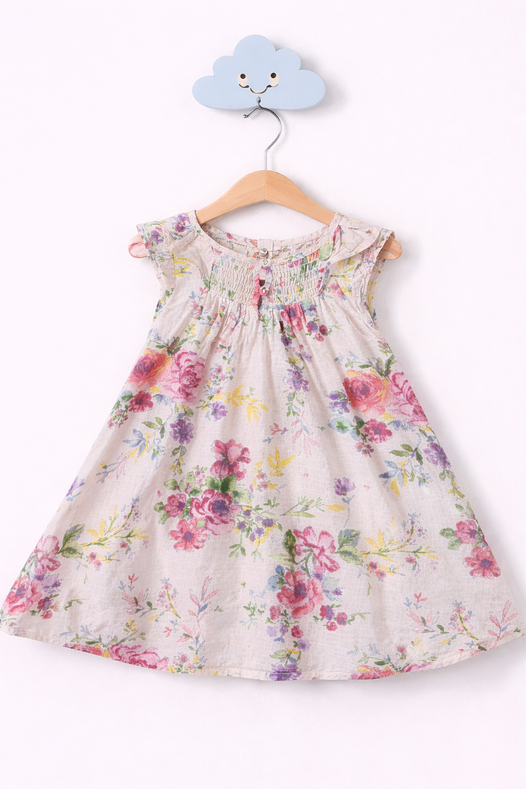 Floral dress with delicate details
