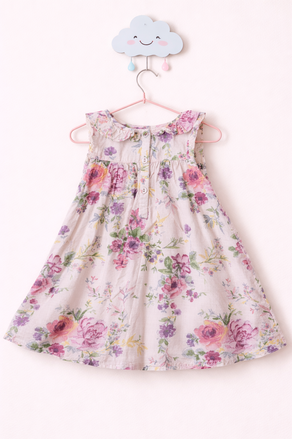 Cloud hook with floral sundress