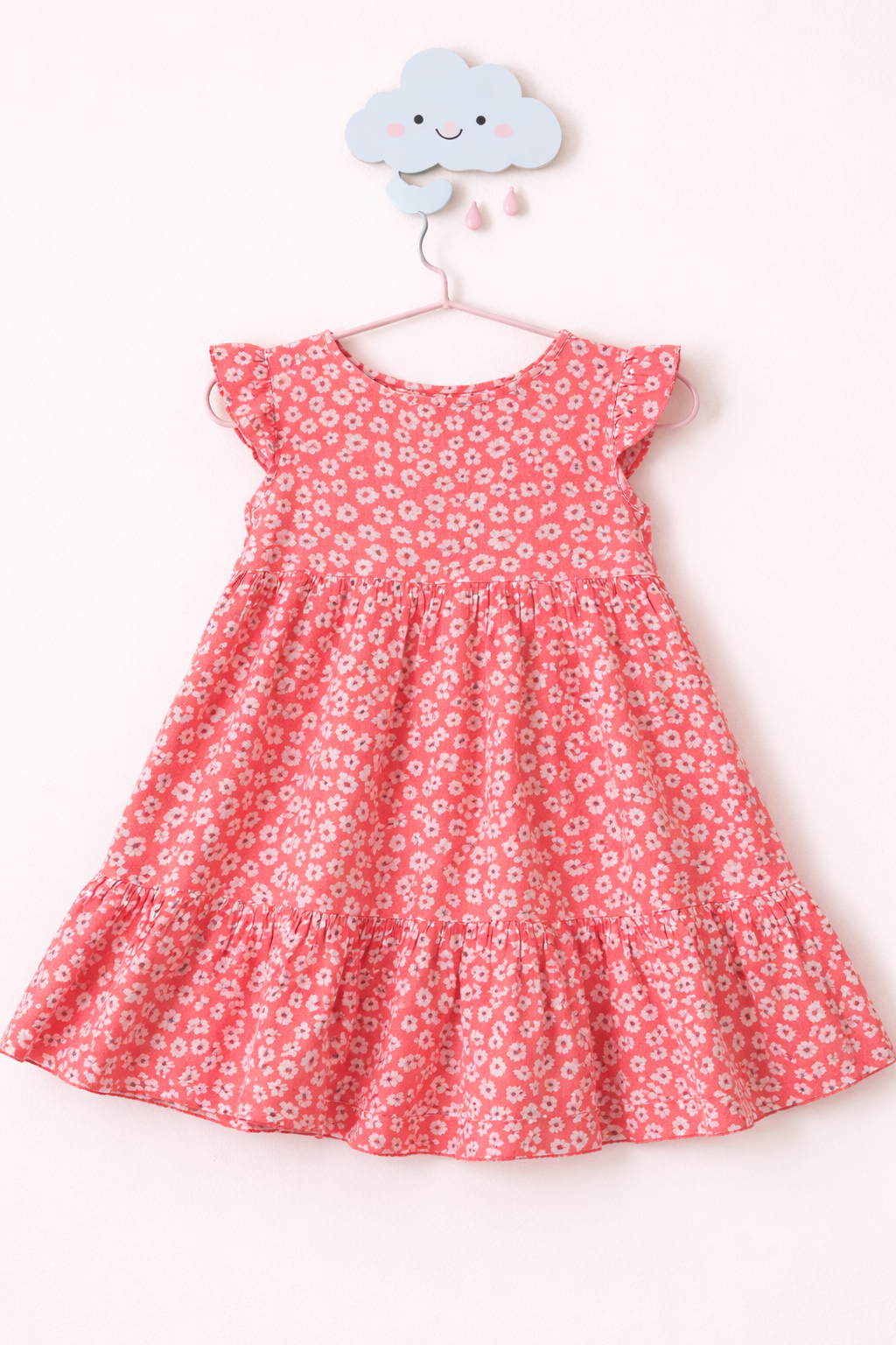 Cloud hook and cheerful sundress