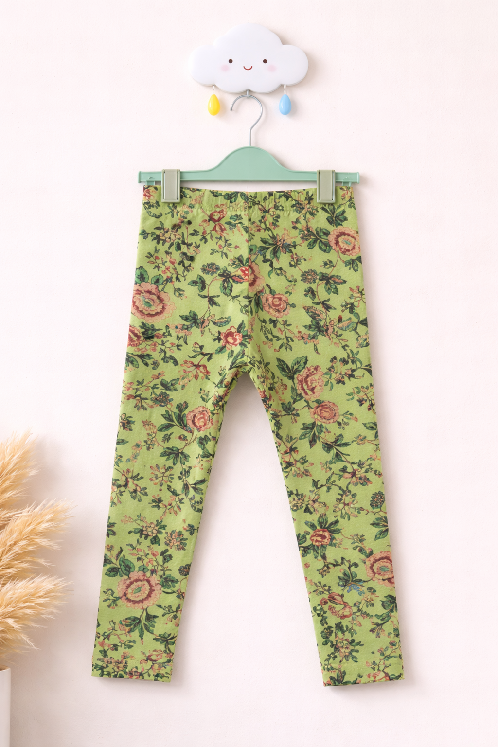 Floral leggings on cloud hook