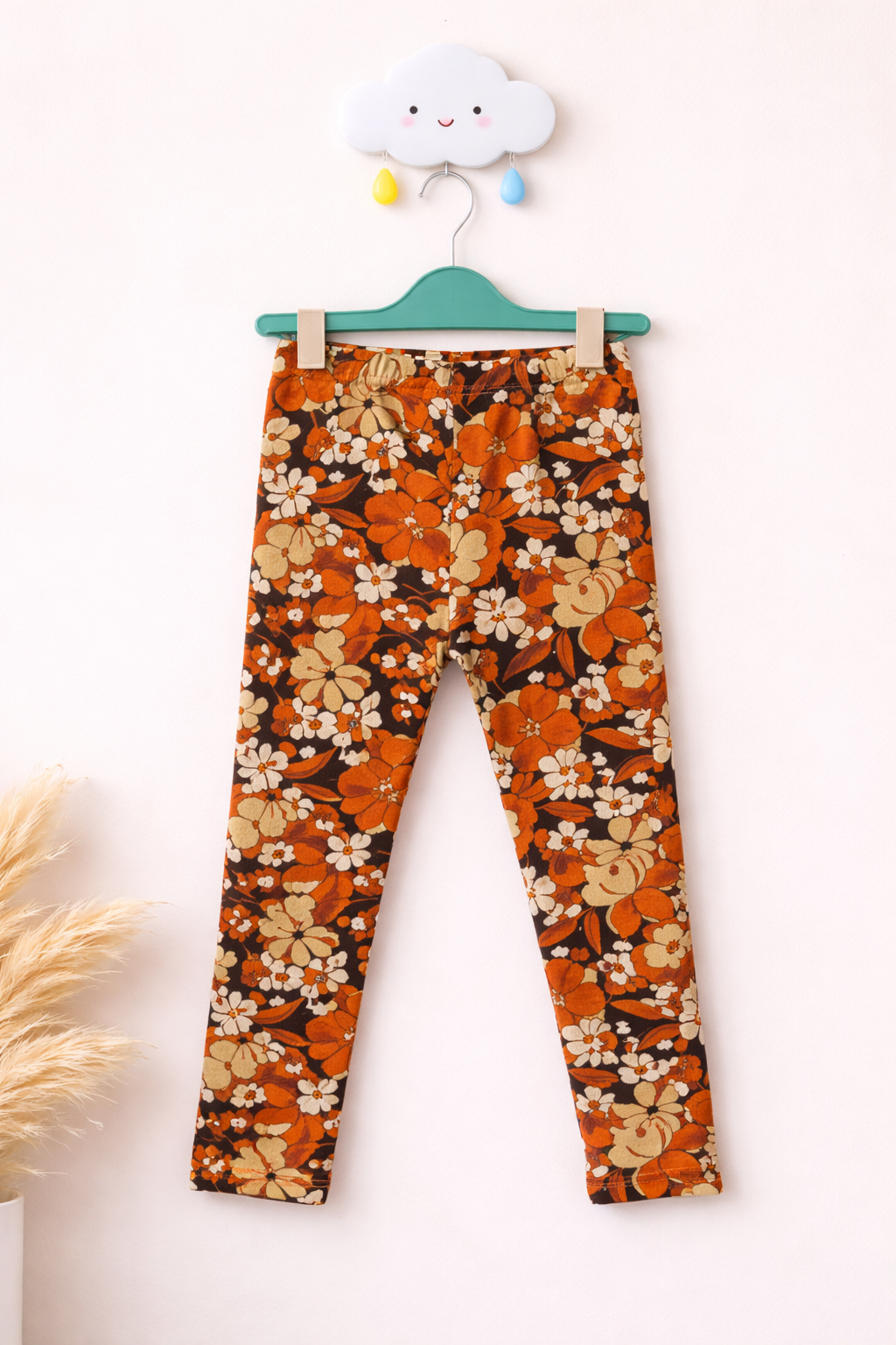 Floral leggings on cloud hook (2)