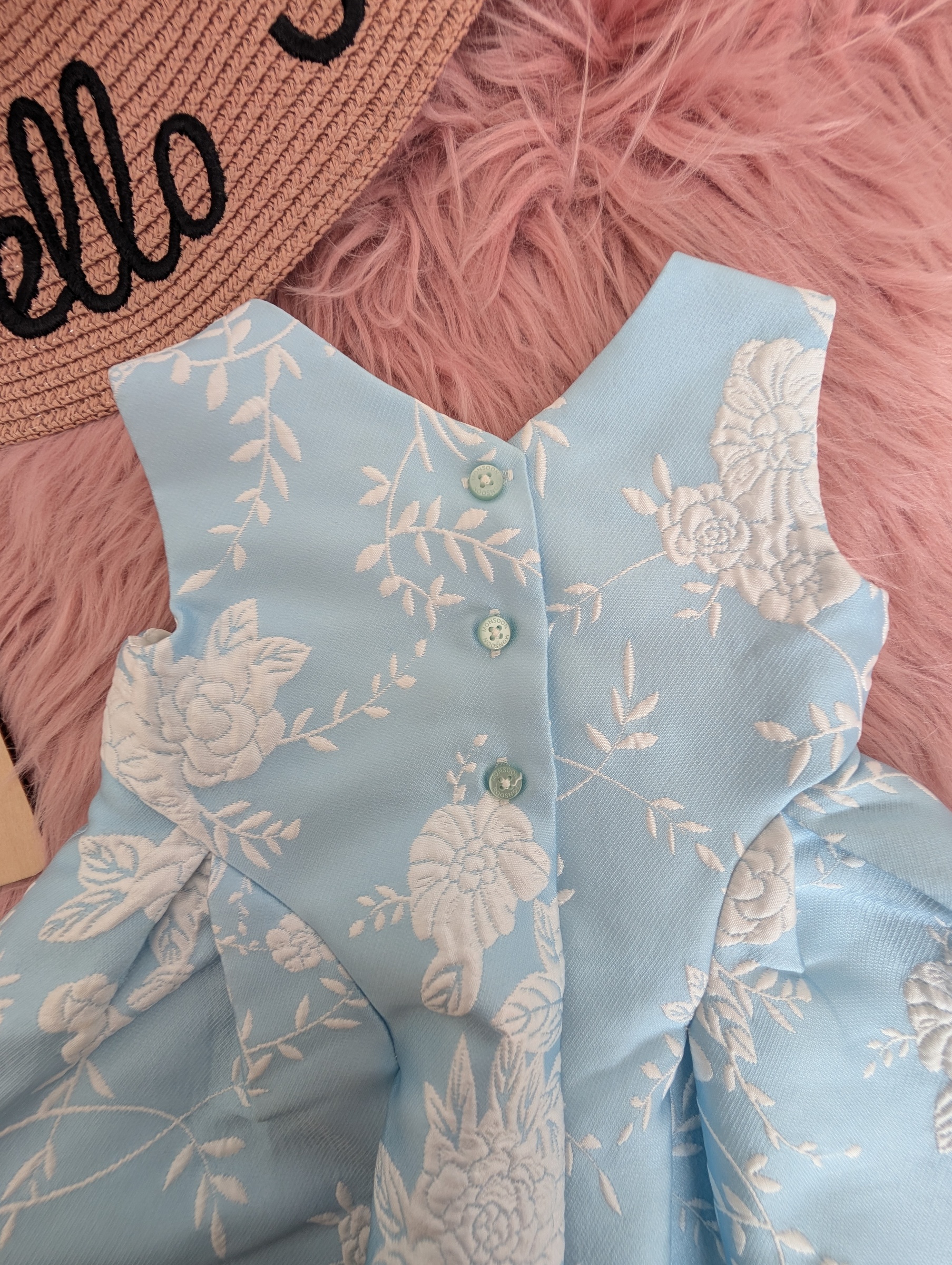 PXL_20251025_035237579