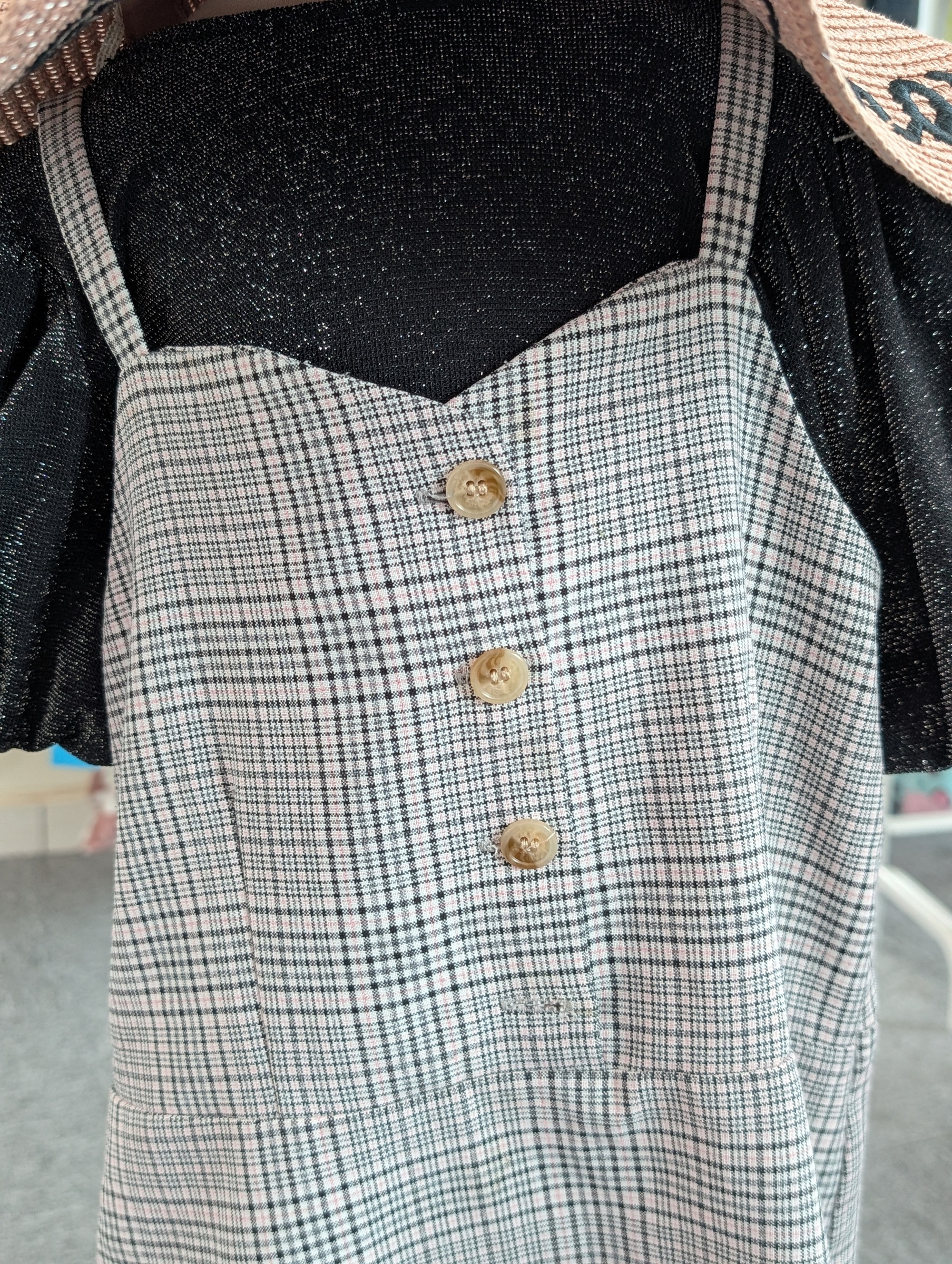 PXL_20251025_022910648.PORTRAIT.ORIGINAL