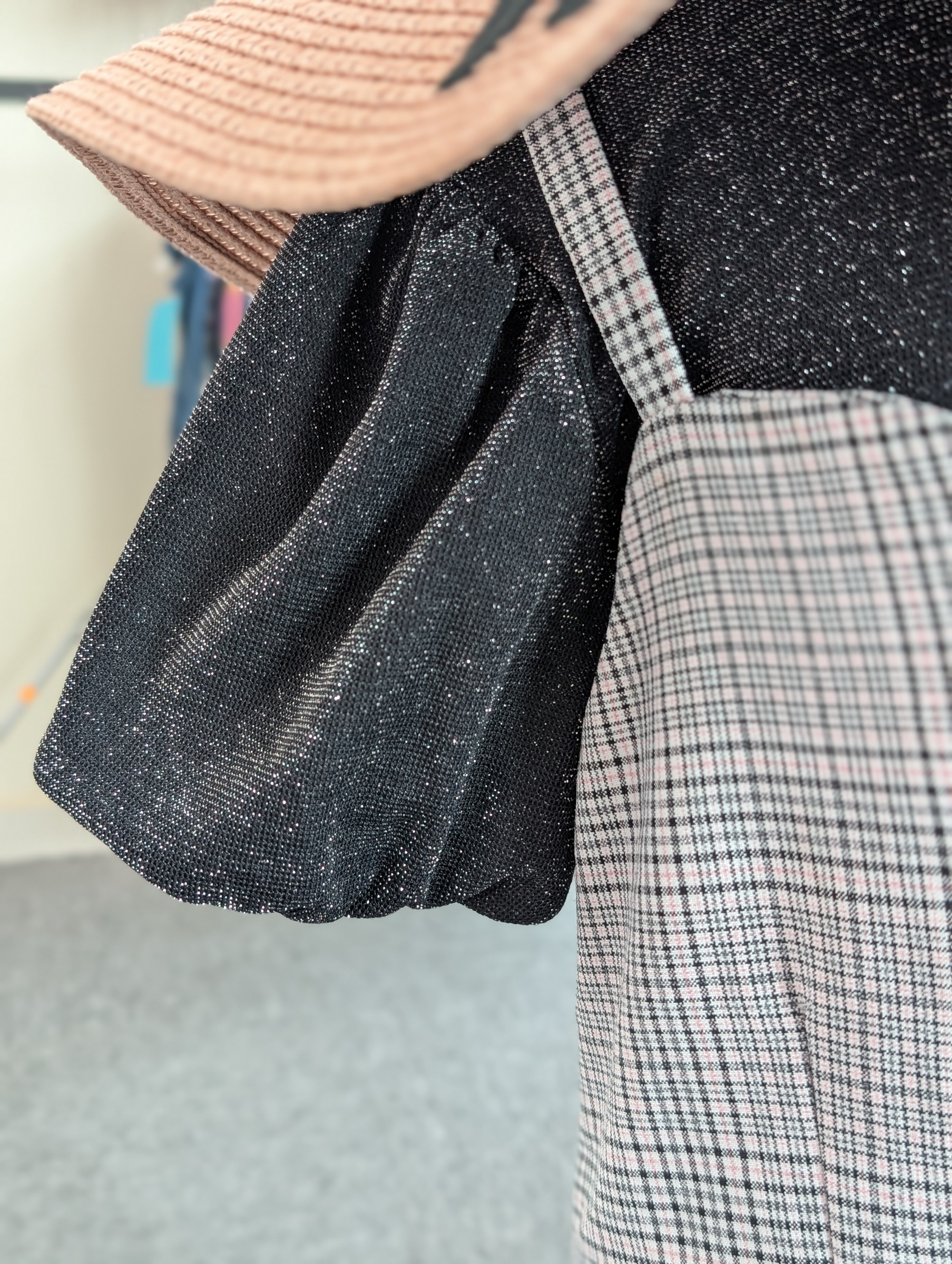 PXL_20251025_022916825.PORTRAIT