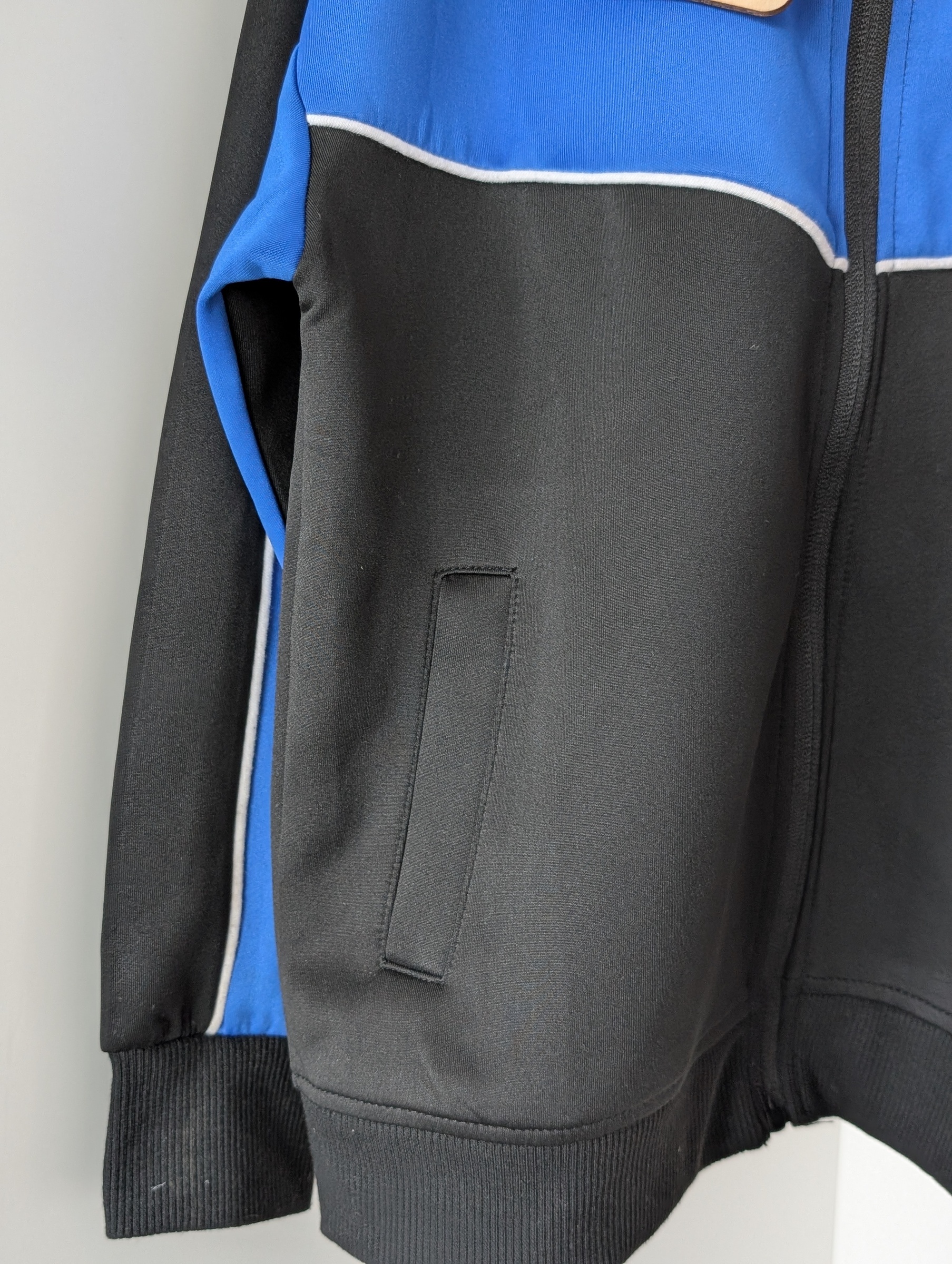 PXL_20251101_045930564.PORTRAIT.ORIGINAL