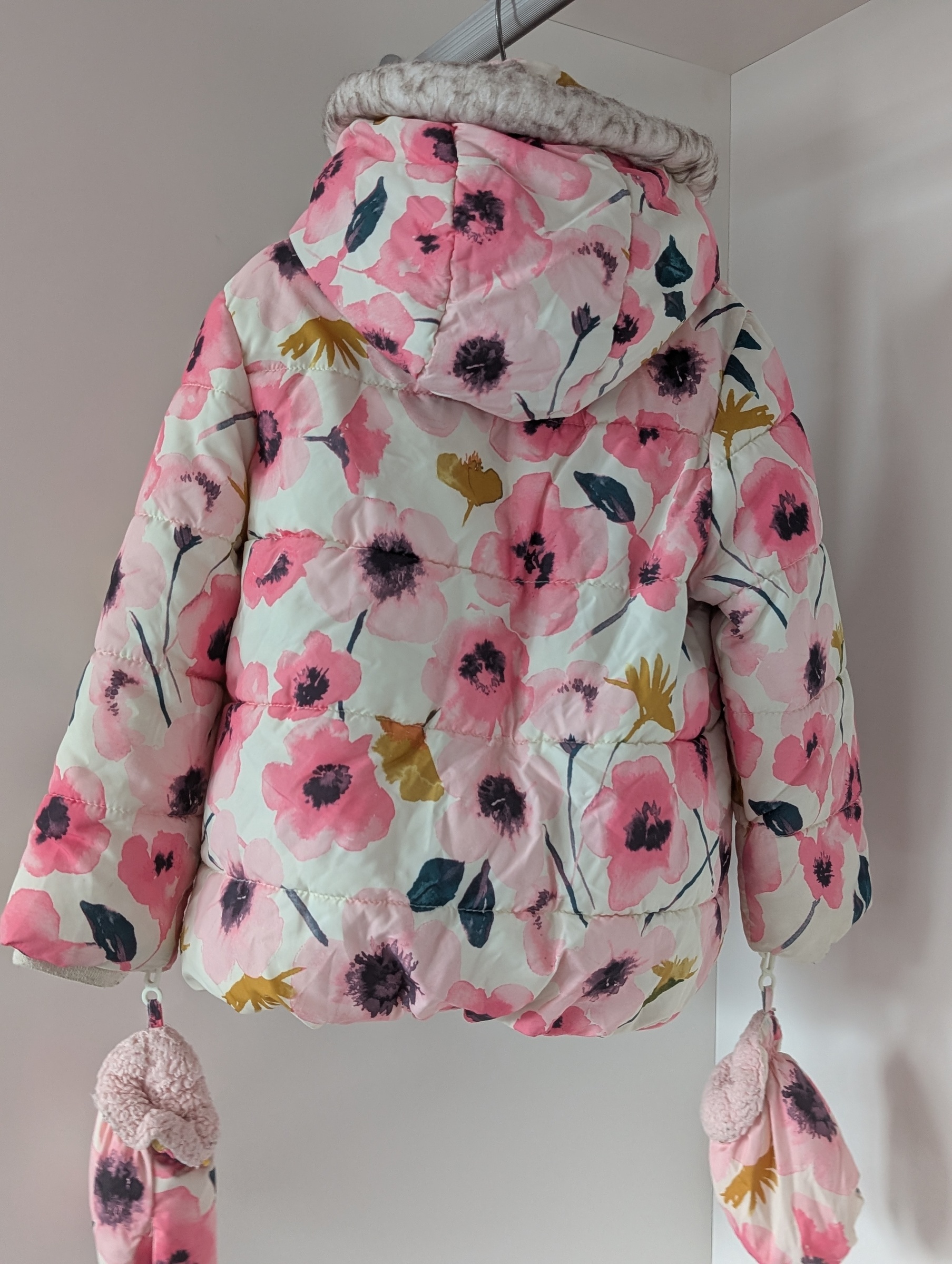 PXL_20251101_052319499.PORTRAIT.ORIGINAL